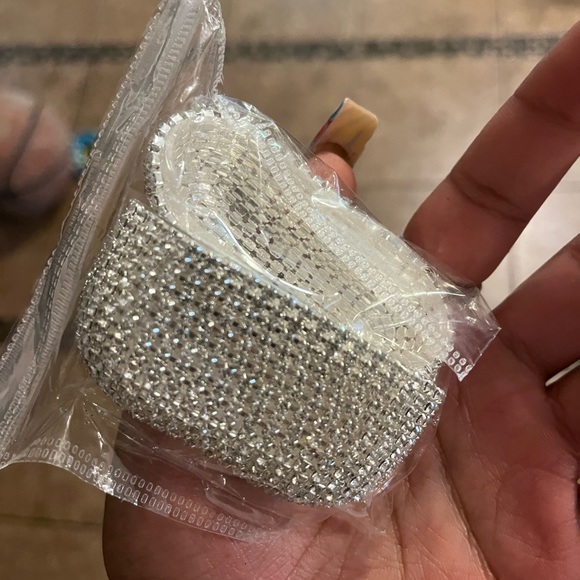 Apple airpod case! Brand new - Picture 2 of 3